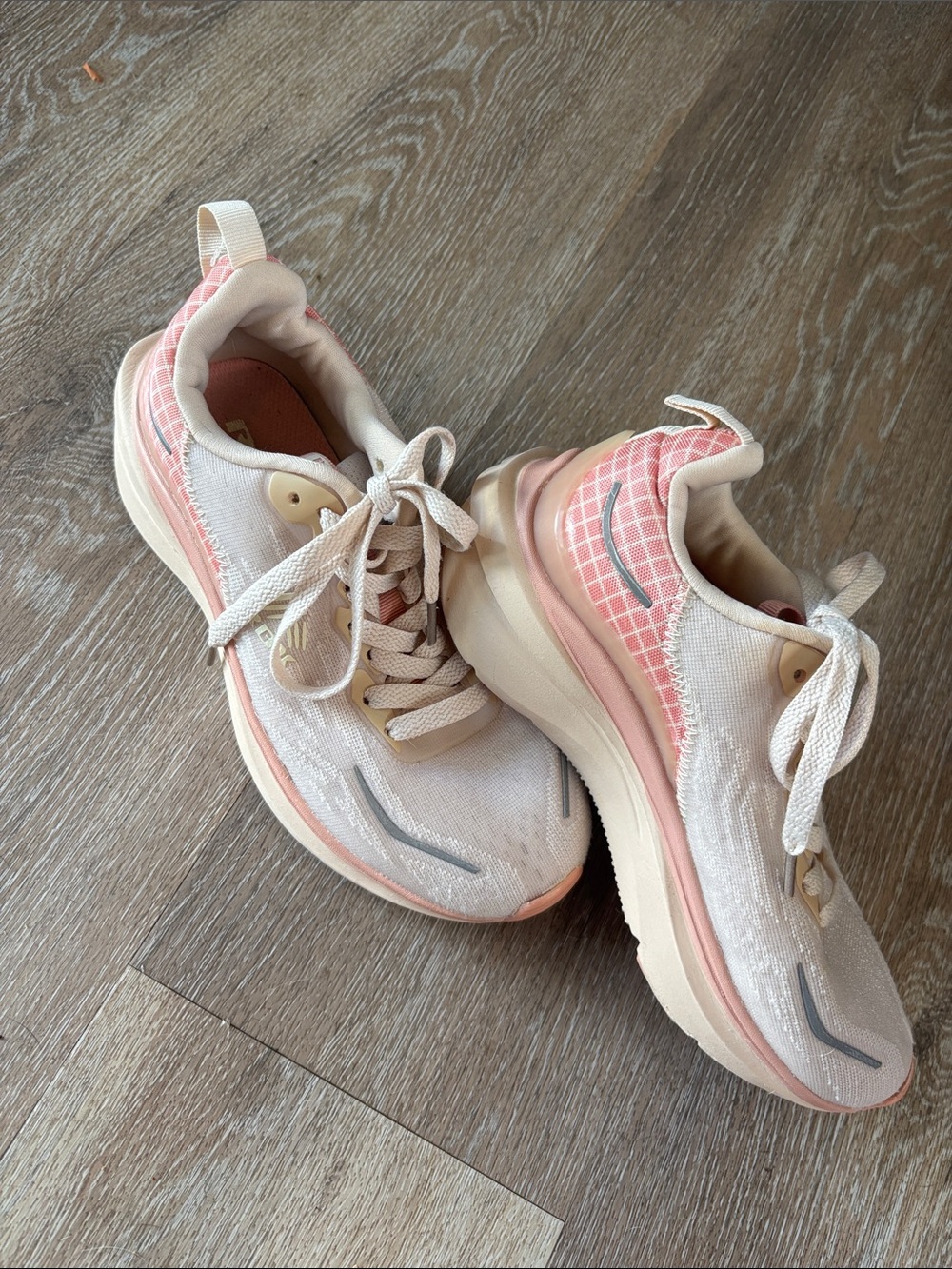 Reebok size 7